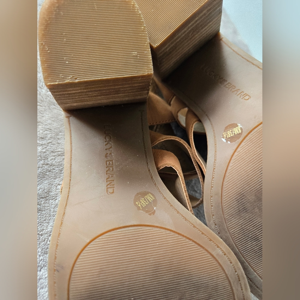 Lucky Brand Kailasa Strappy Brown Heels 8M - Picture 3 of 7